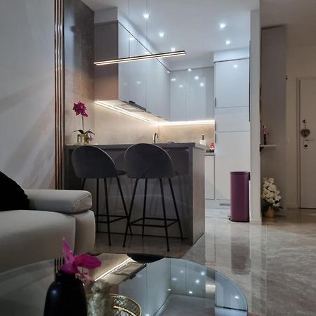 Apartment "50 Shades" With Balcony And Free Parking In The Garage Zadar Exterior foto