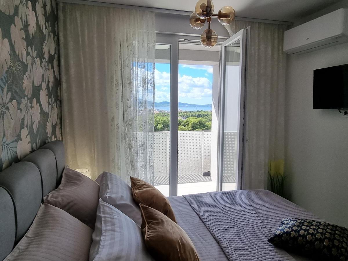 Apartment "50 Shades" With Balcony And Free Parking In The Garage Zadar Exterior foto